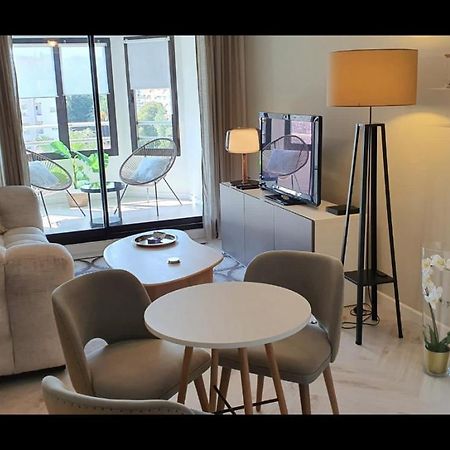 Beautiful Apartment Design Next To The Sea Antibes Buitenkant foto