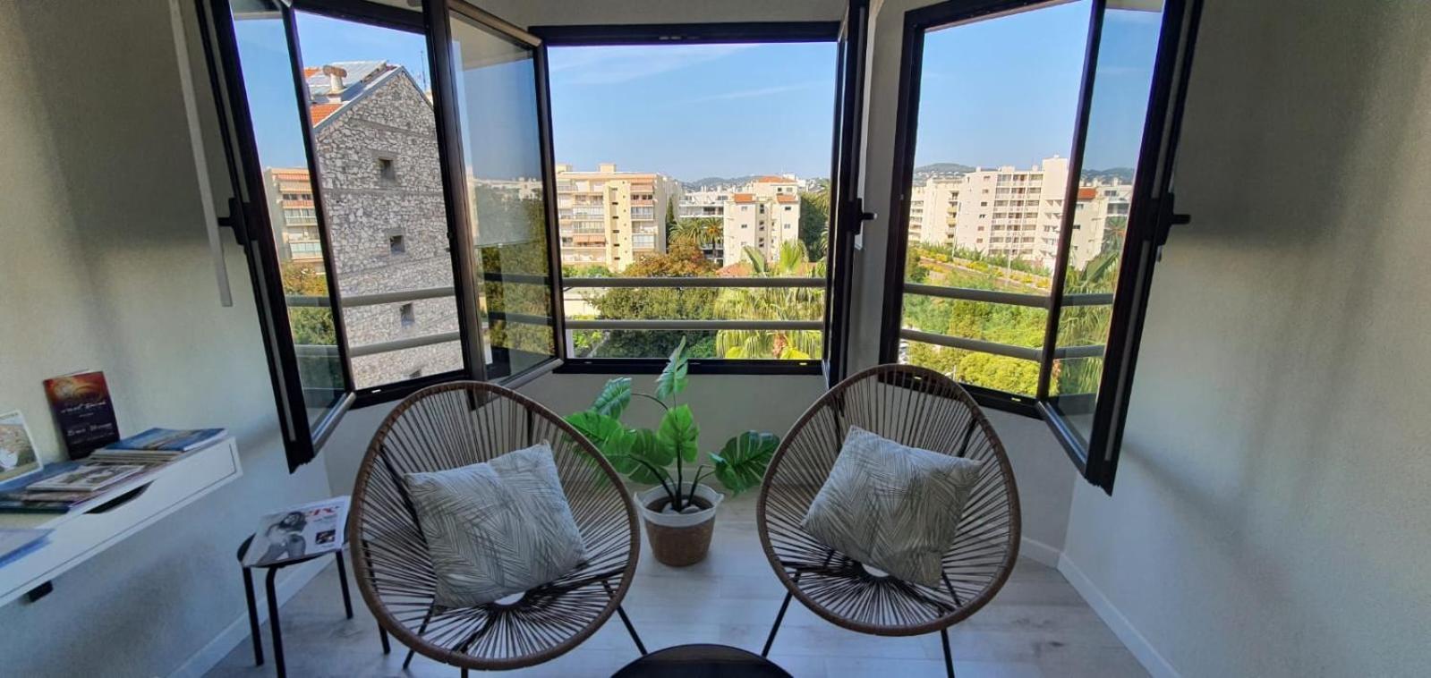 Beautiful Apartment Design Next To The Sea Antibes Buitenkant foto
