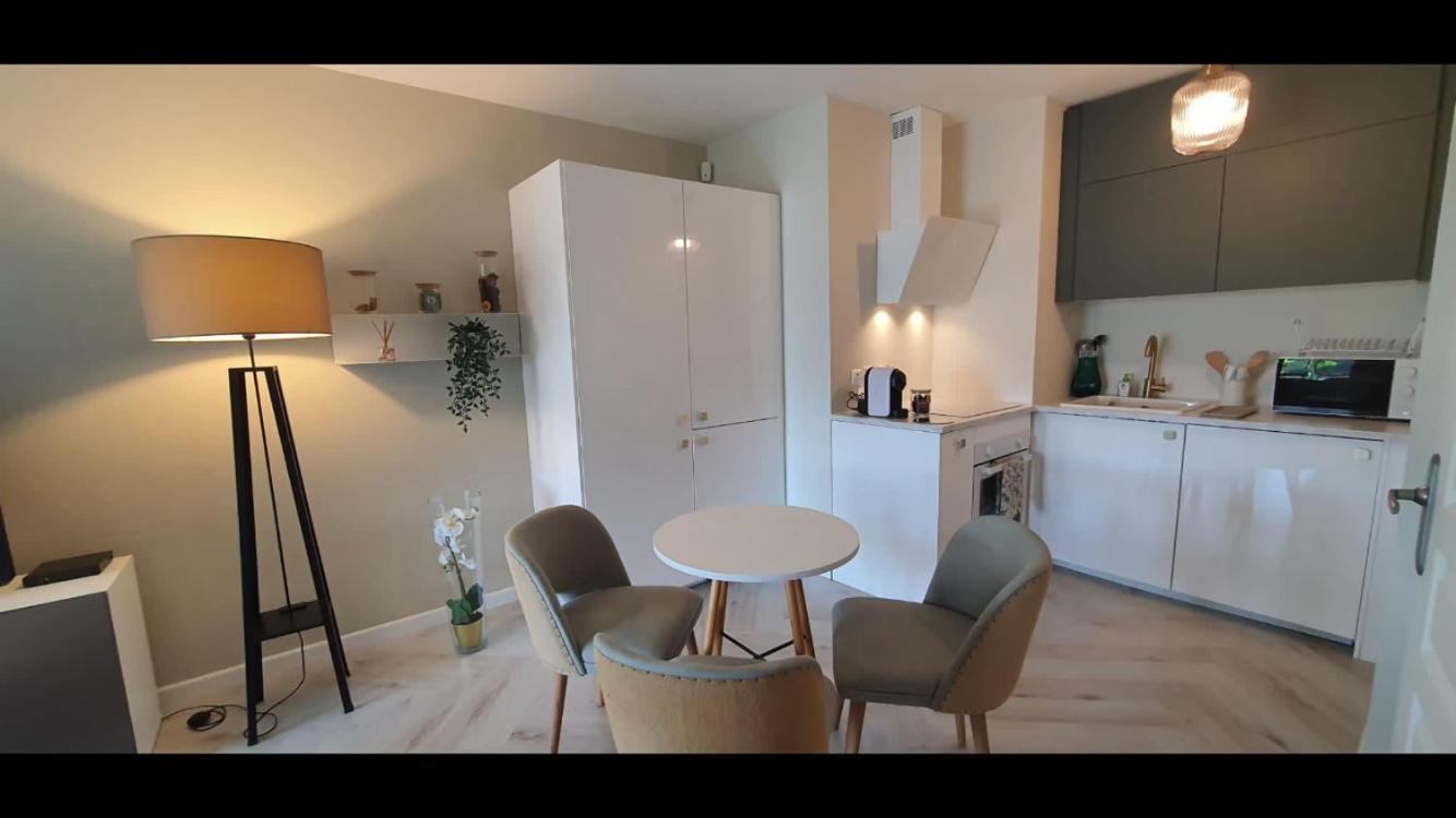 Beautiful Apartment Design Next To The Sea Antibes Buitenkant foto